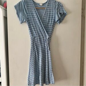 Caution to the wind stripped tie dress
